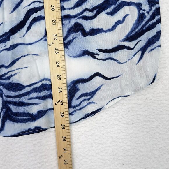 Chicos Blue Animal Print Button Down Blouse Size 3‎ (XL 16/18) Long Sleeve NWT - Picture 13 of 13